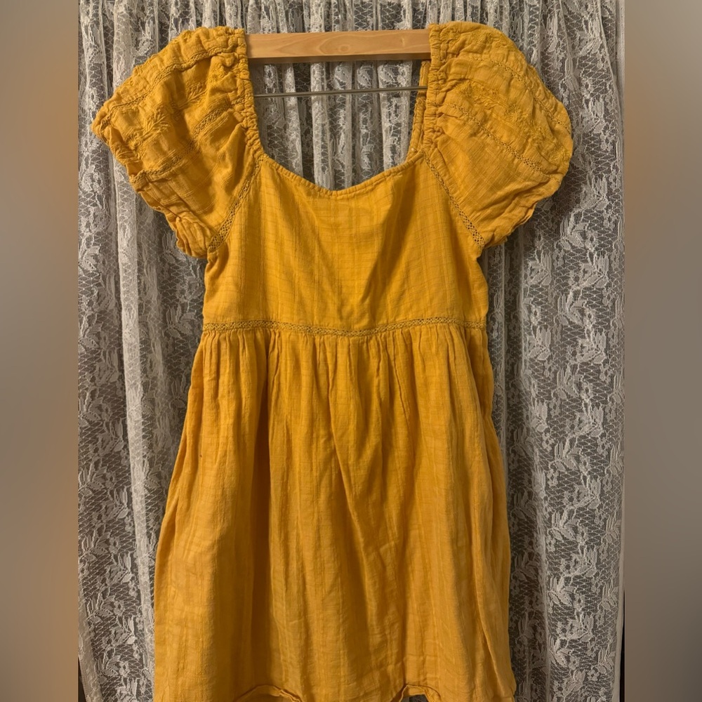 American Eagle Yellow Puff Sleeve Baby Doll Mini Dress, Size Medium